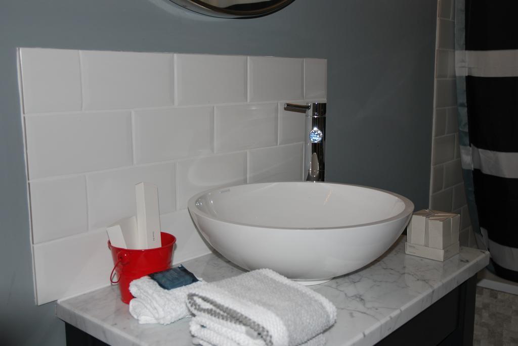 Bed and Breakfast Montpellier House Newport Pagnell Zewnętrze zdjęcie