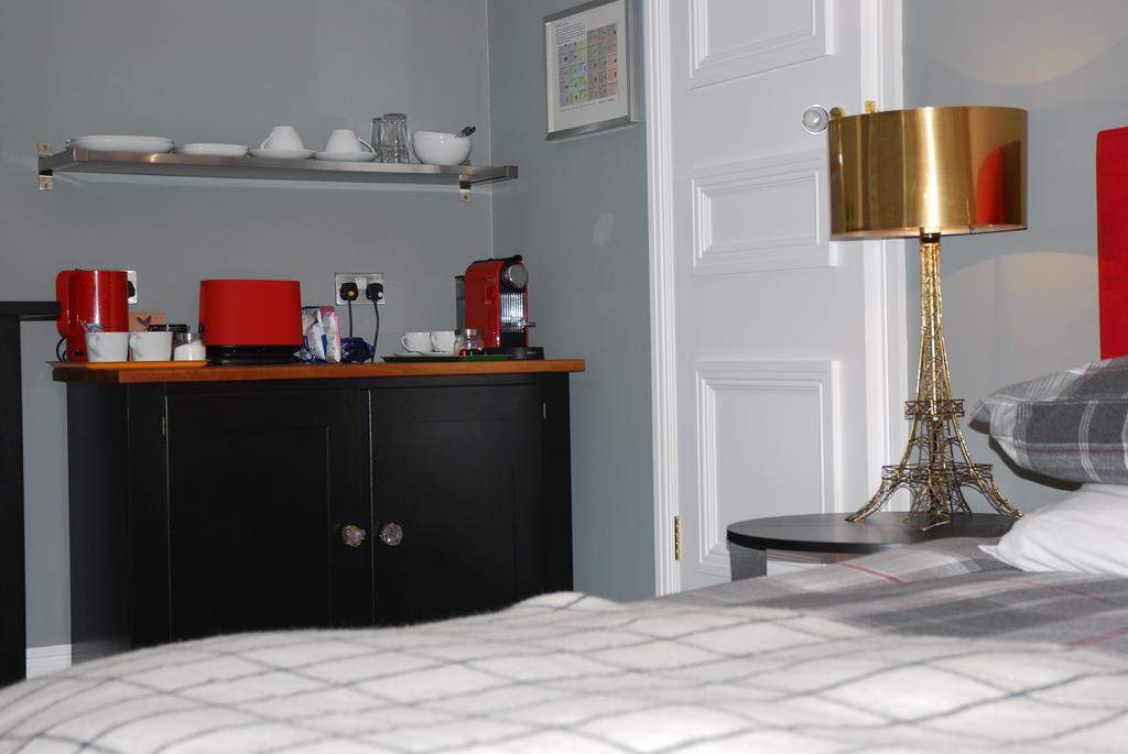 Bed and Breakfast Montpellier House Newport Pagnell Zewnętrze zdjęcie