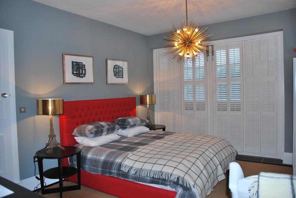 Bed and Breakfast Montpellier House Newport Pagnell Zewnętrze zdjęcie